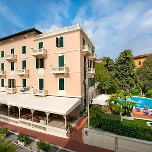 Отель Parma E Oriente Wellness &, Монтекатини-Терме